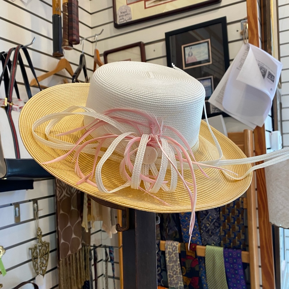 Cute Straw Hat with Pink and White Bows